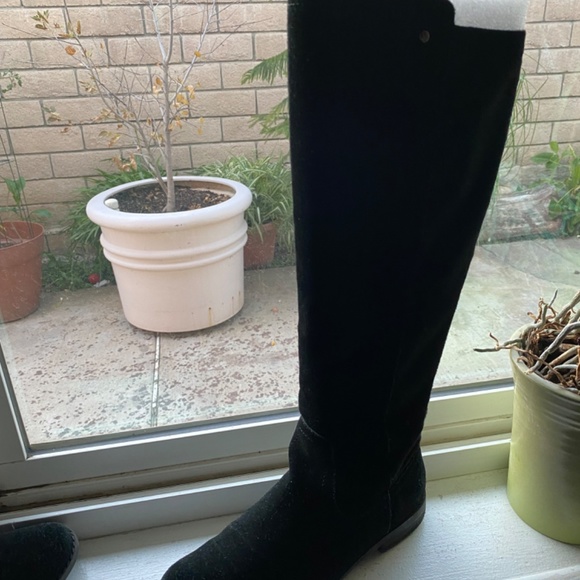 Tall Suede Leather Boots - Black - Picture 2 of 7